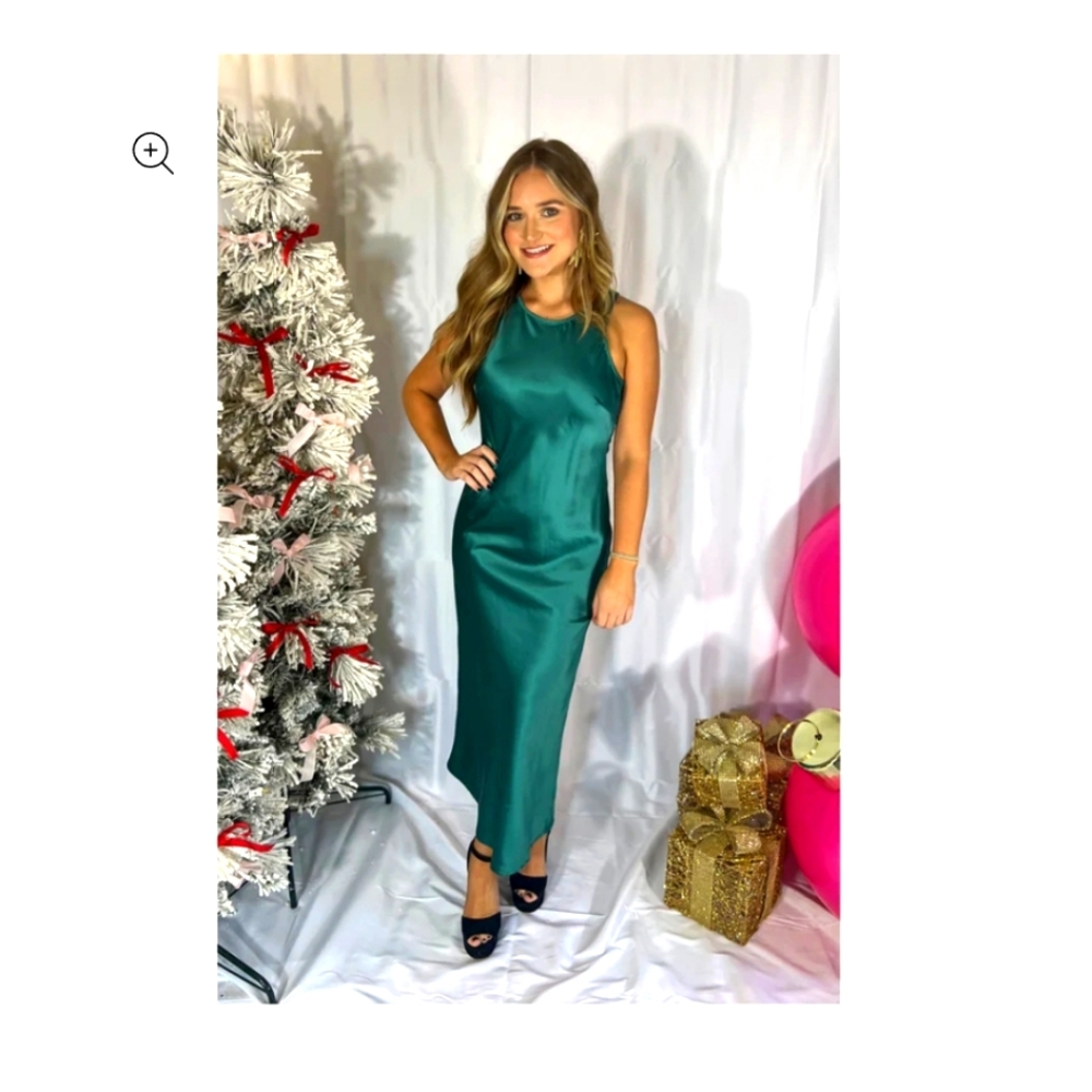 Green maxi dress
